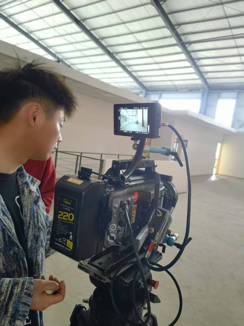 创新驱动，智领未来——含山县TVC与广告片拍摄制作的创新实践